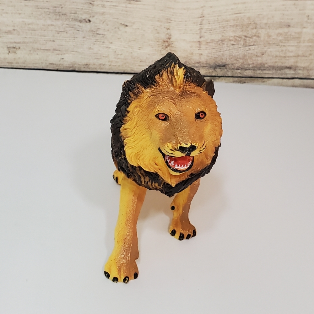 Vintage Lion